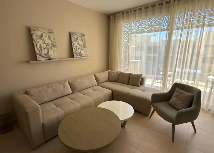Mangroovy 2br Penthouse, Access, Pool & Sea Views & Private Rooftop Terrace * el-Gúna